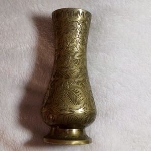 VASE VINTAGE MADE IN INDIA